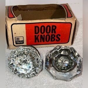 VTG Taylor Lock Co. Crystal Glass Door Knob Replacement Set, Brass Base G30 NOS